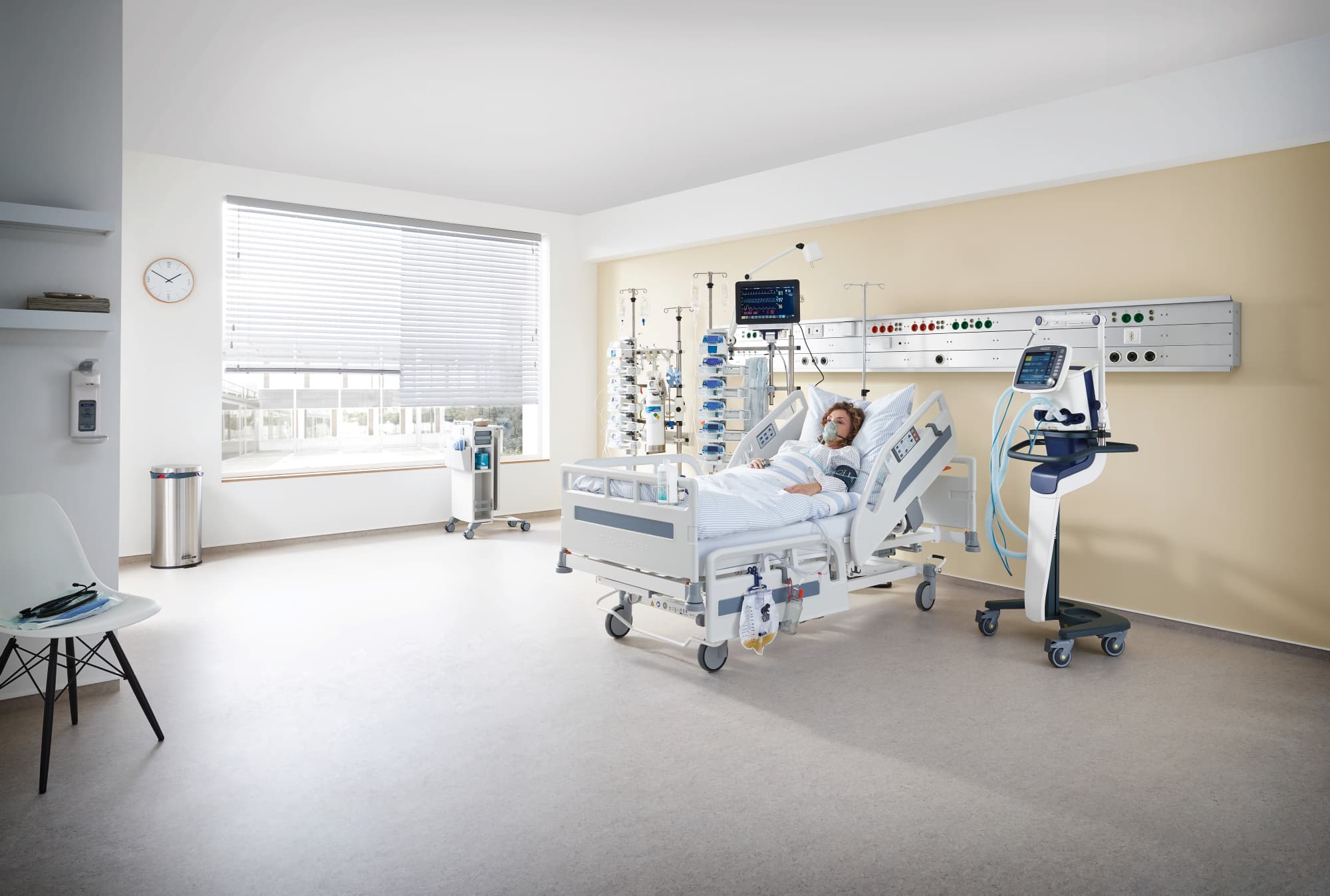 Evario one — Cama hospitalar ambulatorial — foto 2